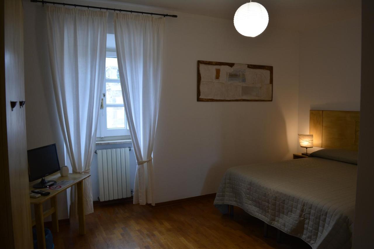 Olaspri Oschiri Esterno foto